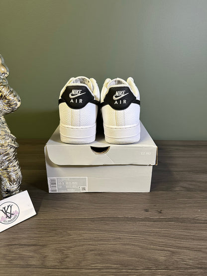 Nike Air Force 1 Low '07 White Black Pebbled Leather
