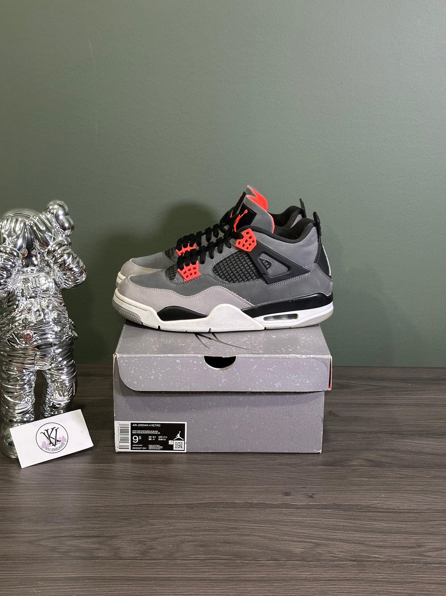 Jordan 4 Infrared