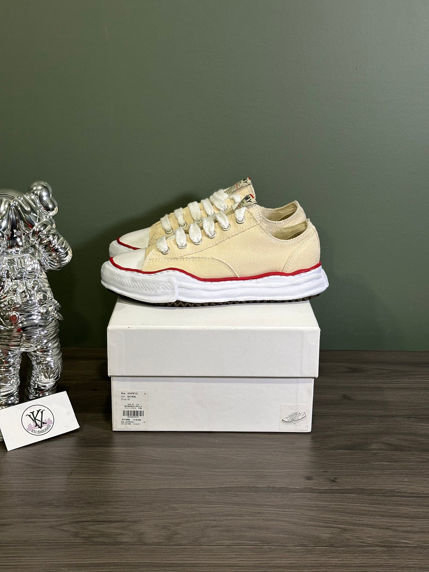 Maison Mihara OG Sole Canvas
