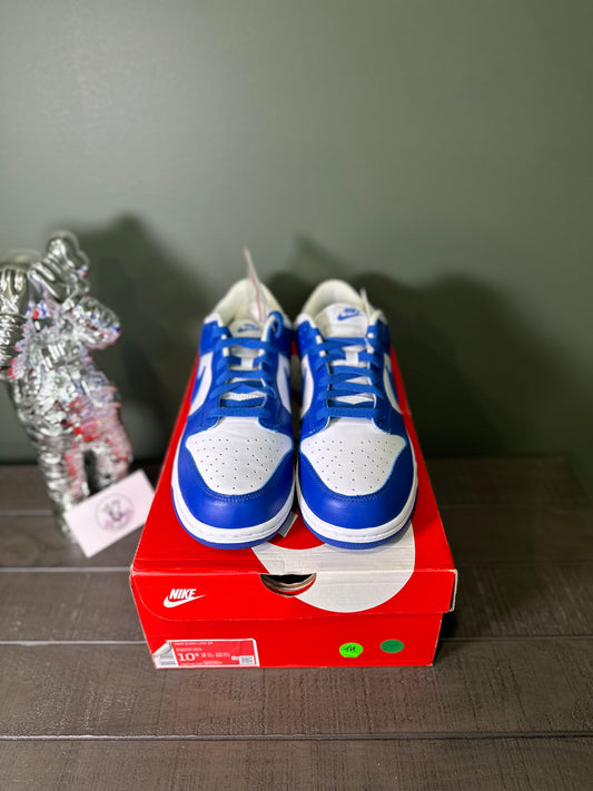 Dunk Low SP Kentucky
