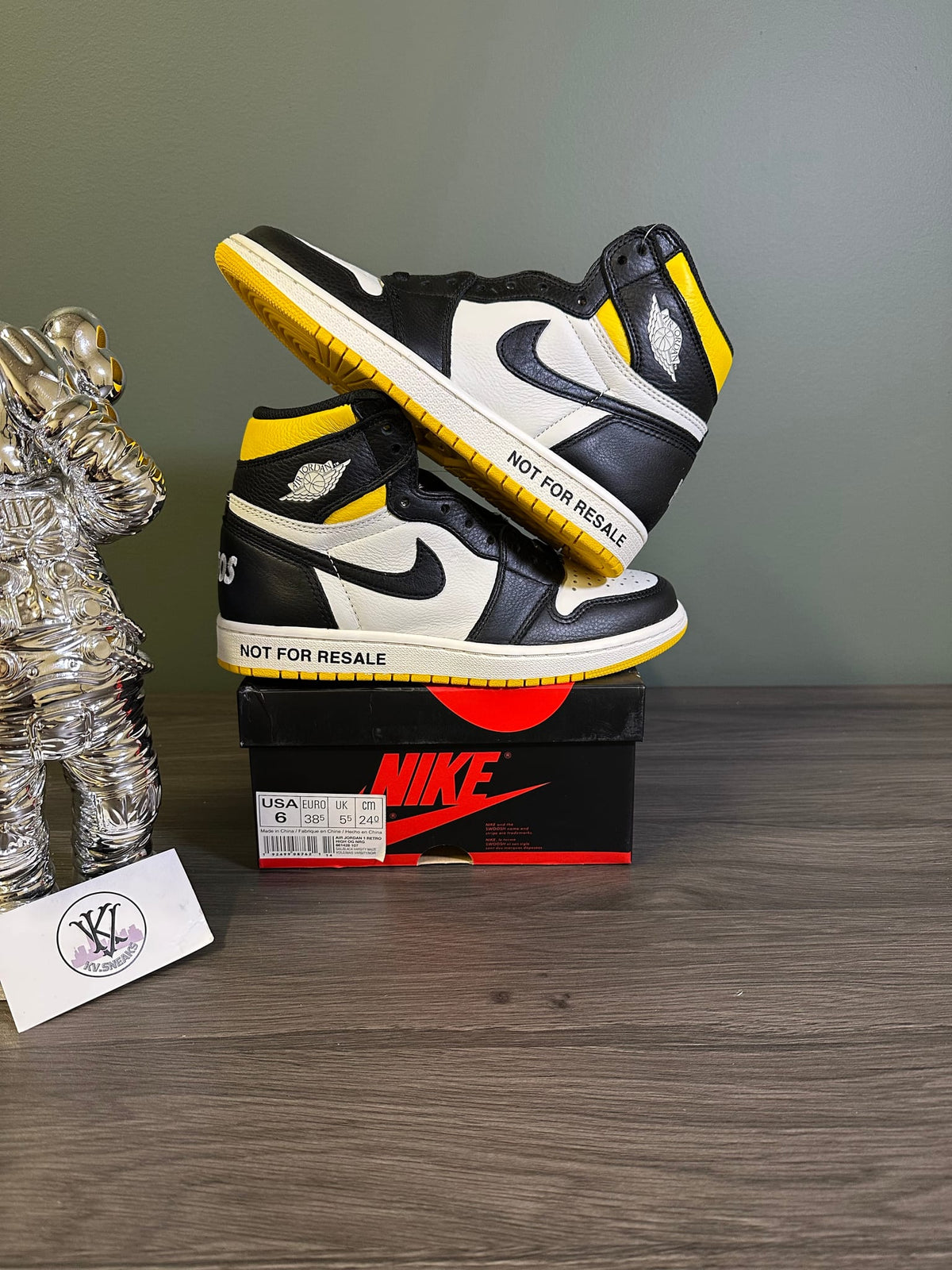 Jordan 1 Retro High Not for Resale Varsity Maize
