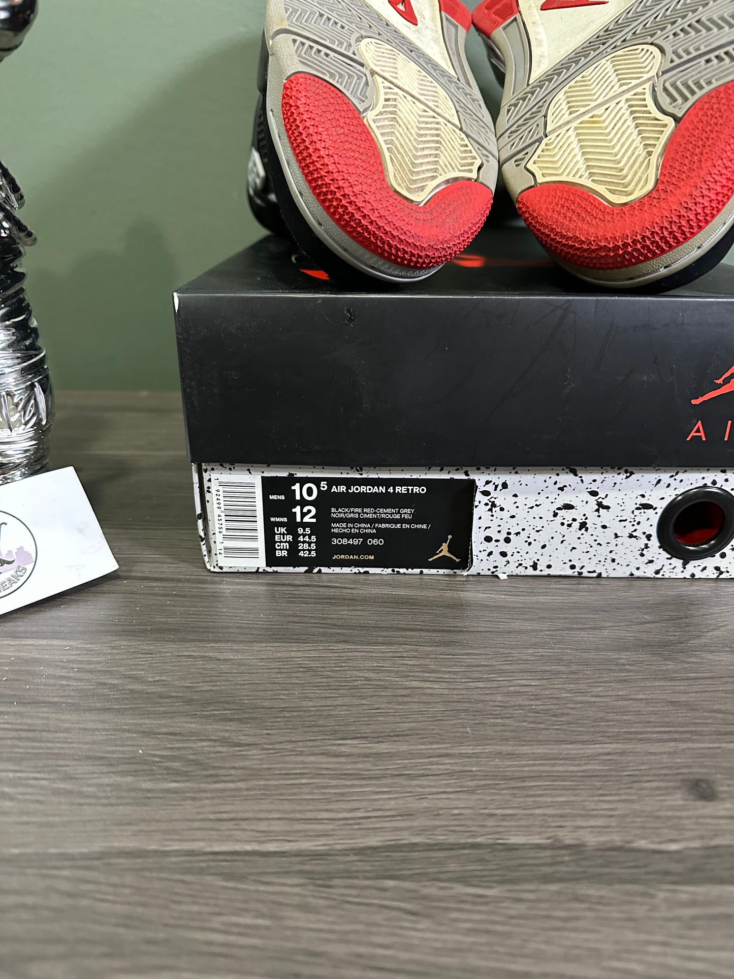 Jordan 4 Bred 2019