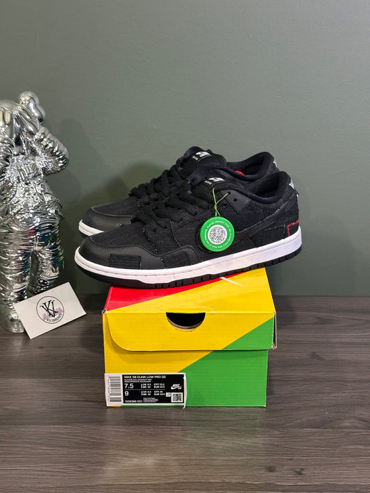 Dunk Low SB Wasted Youth