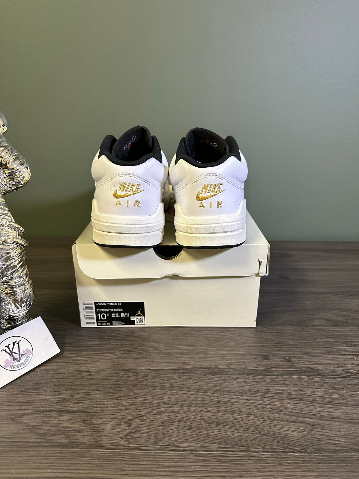 Jordan Stadium 90 White Metallic Gold