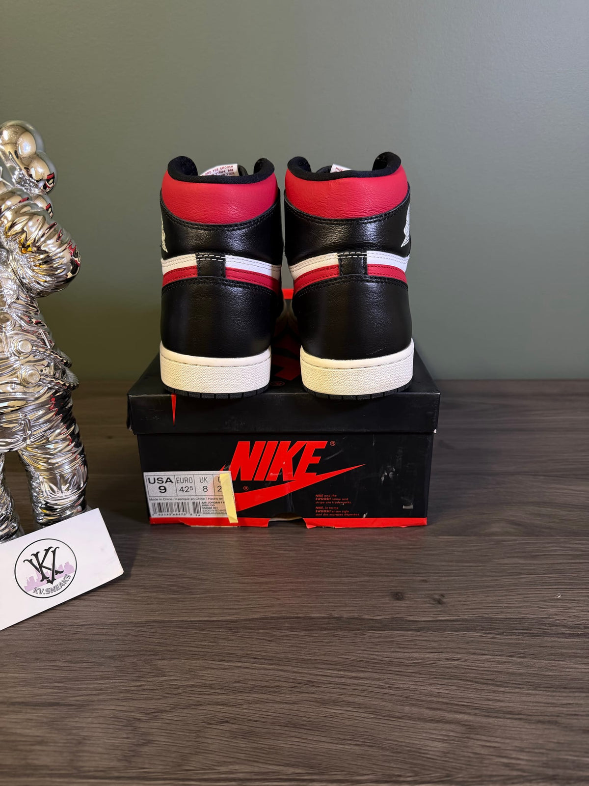 Jordan 1 Retro High Black Gym Red