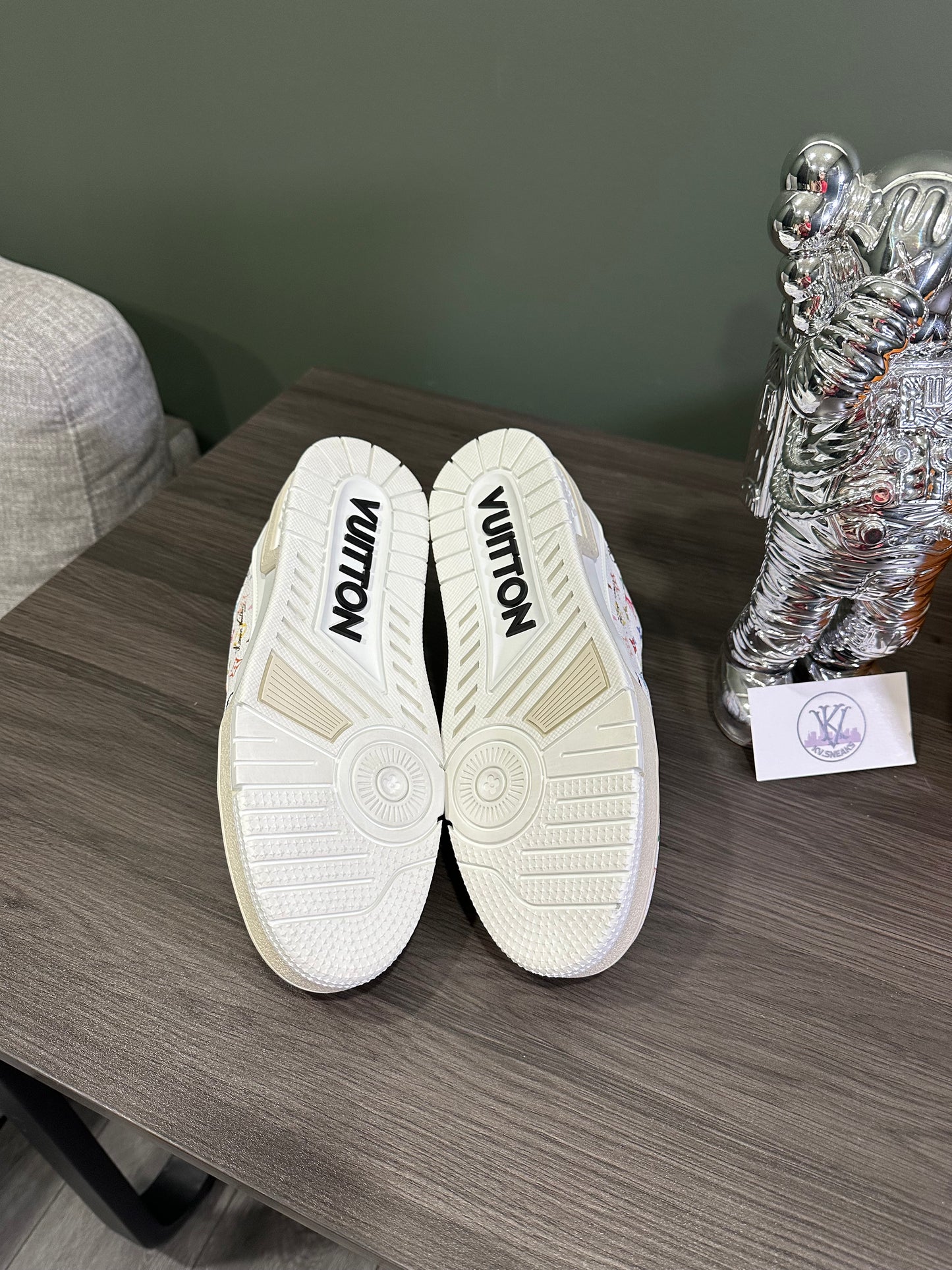 Louis Vuitton Trainer Takashi Murakami White