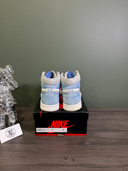 Jordan 1 High Hyper Royal Smoke Grey