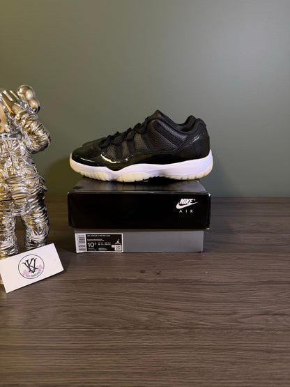 Jordan 11 Retro Low 72-10
