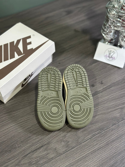 Jordan 1 Low Travis Scott Medium Olive (TD)