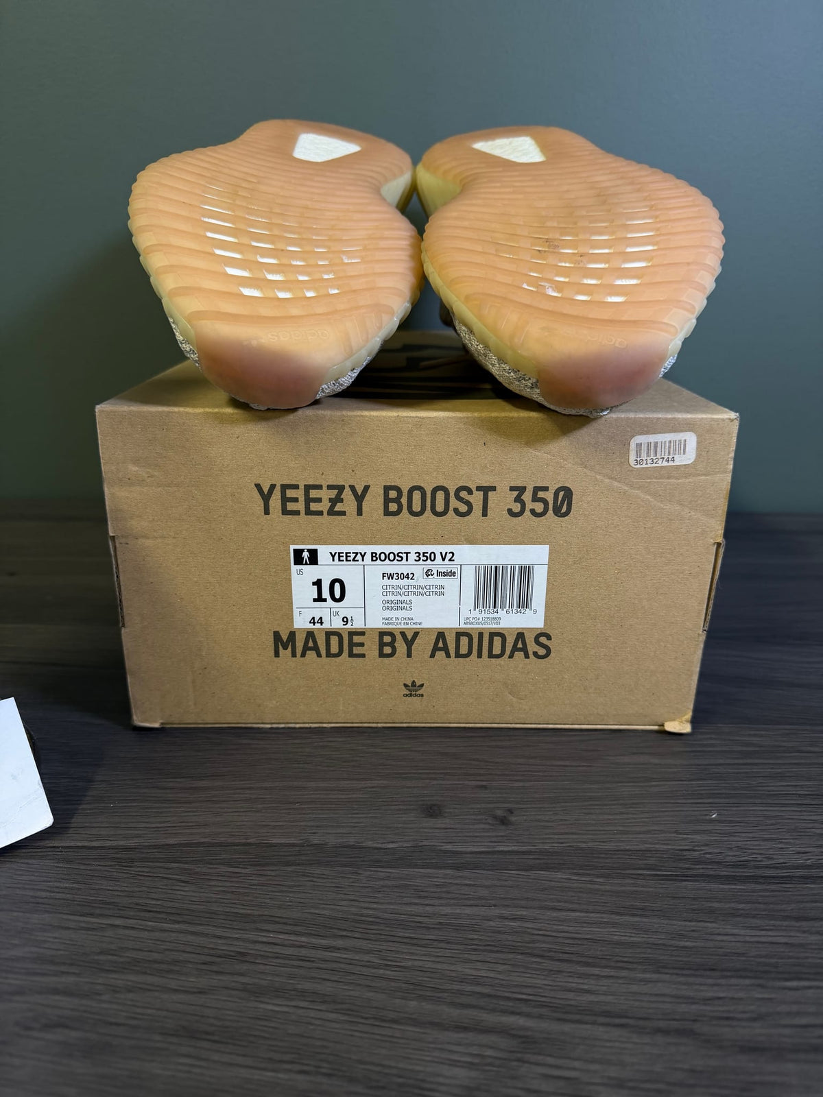 adidas Yeezy Boost 350 V2 Citrin (Non-Reflective)