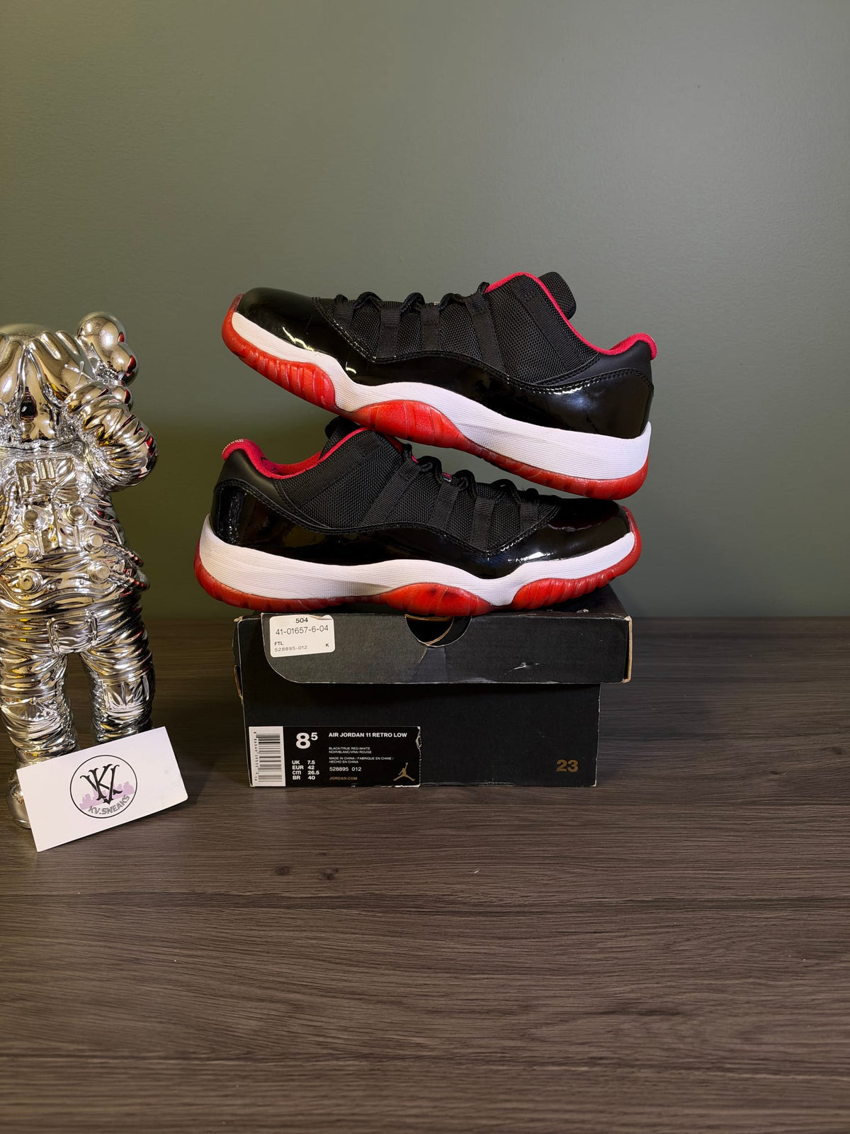 Jordan 11 Retro Low Bred (2015)