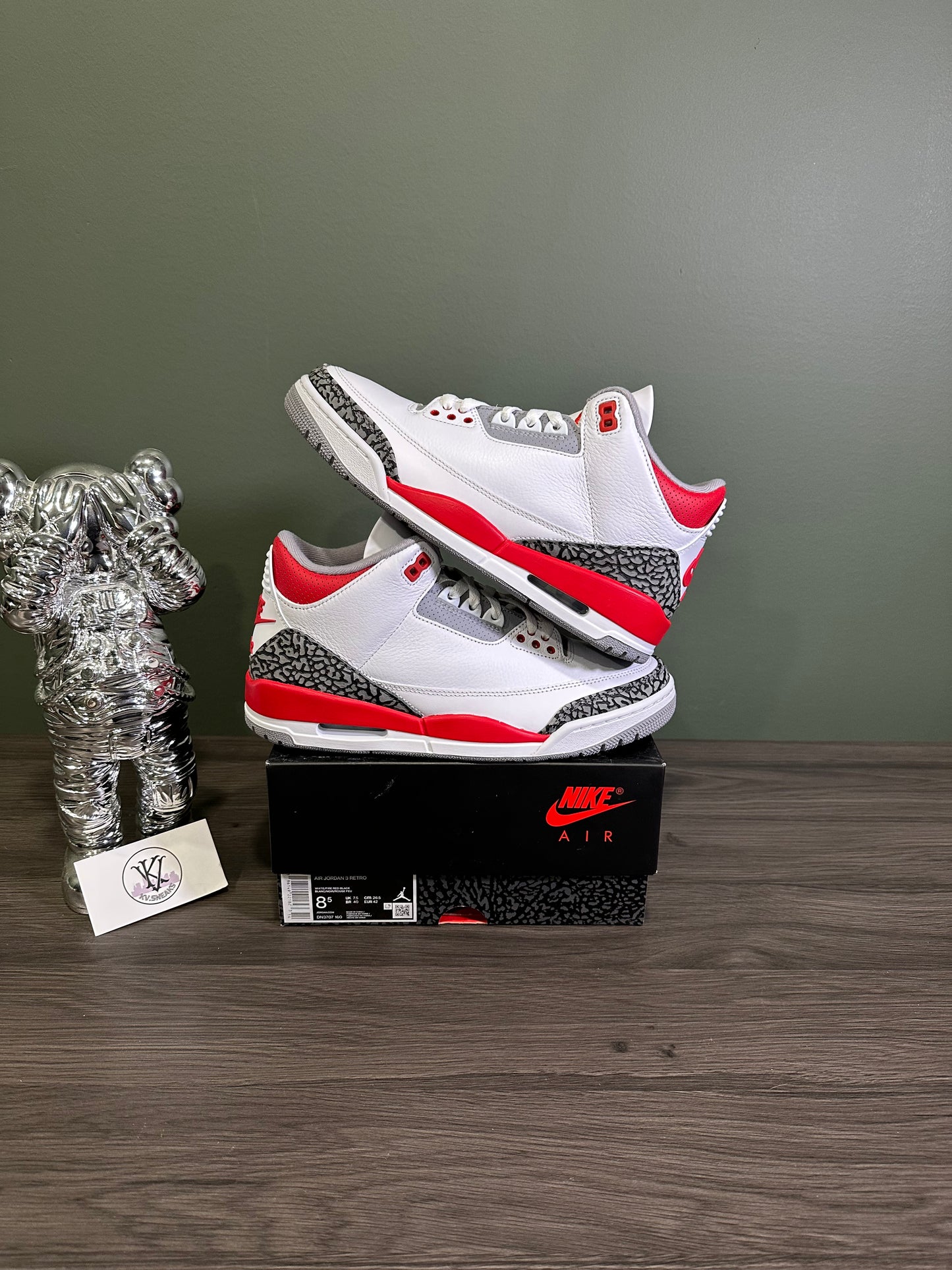 Jordan 3 Fire Red 2022