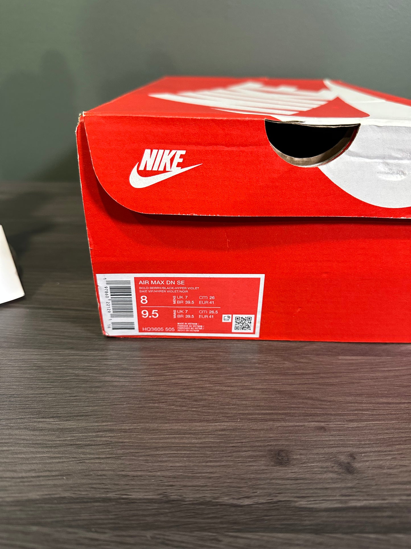 Air Max Dn SE Bold Berry