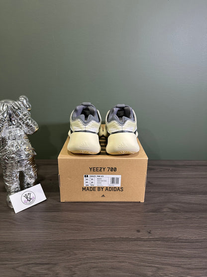 Yeezy 700 V3 Fade Salt