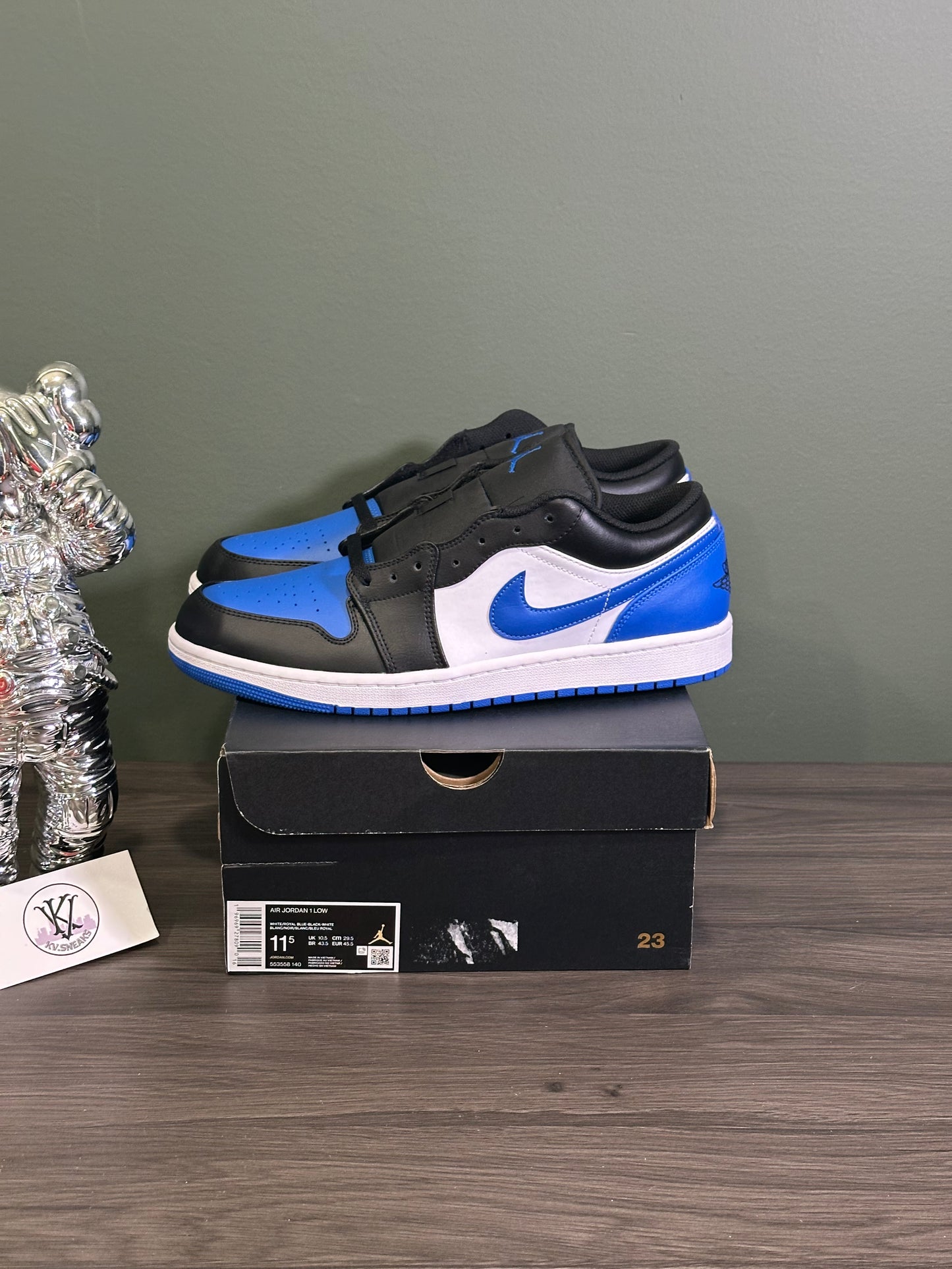 Jordan 1 Low Alternate Royal Toe