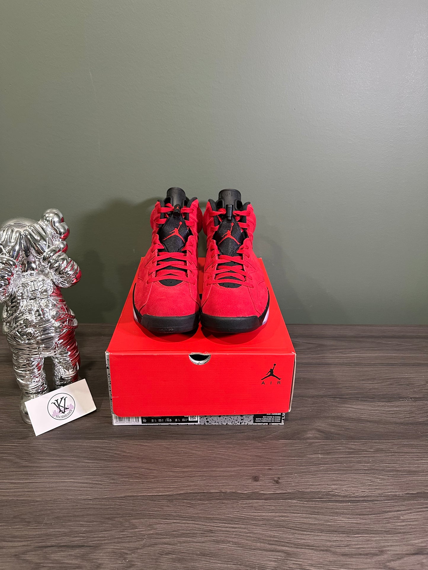 Jordan 6 Toro Bravo