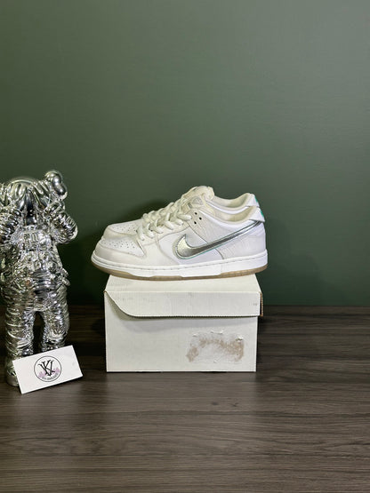 Dunk Low SB Diamond Supply Co. White Diamond