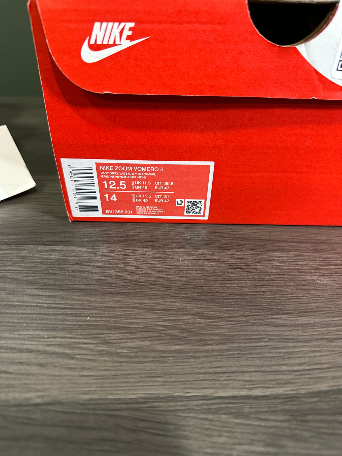 Nike Vomero 5 Vast Grey