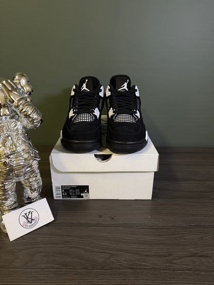 Jordan 4 Retro White Thunder