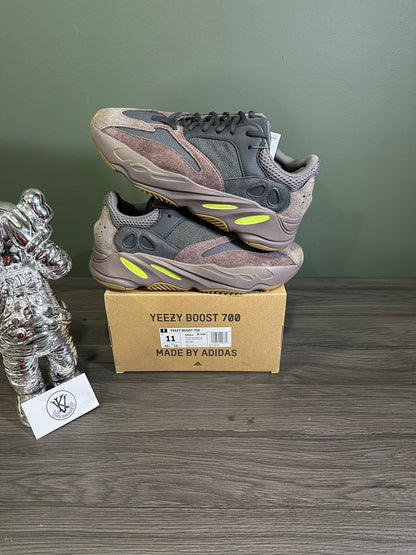adidas Yeezy Boost 700 Mauve