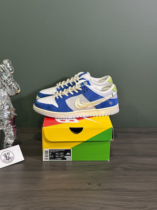 Dunk Low SB Fly Streetwear Gardenia