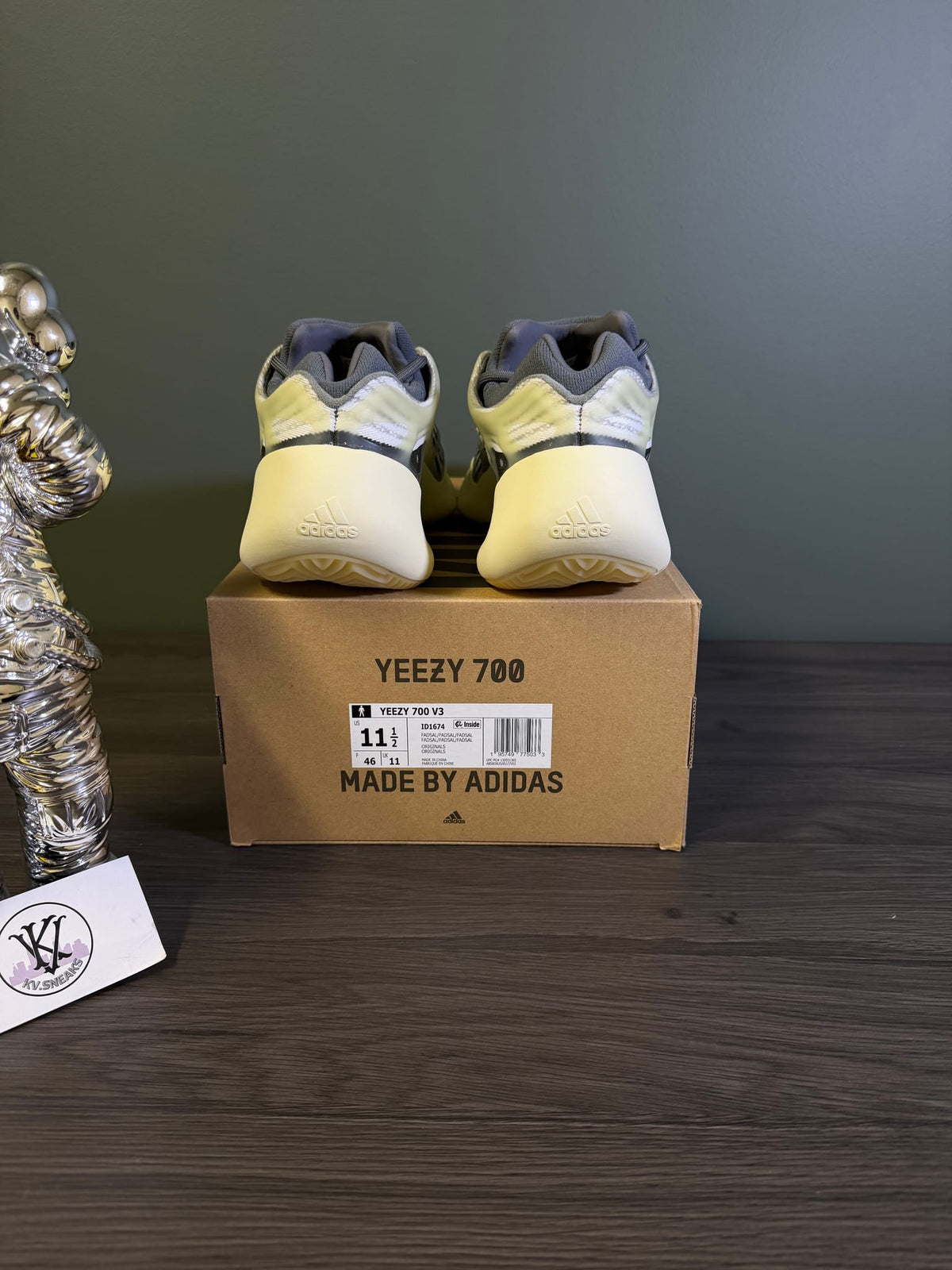 adidas Yeezy 700 V3 Fade Salt