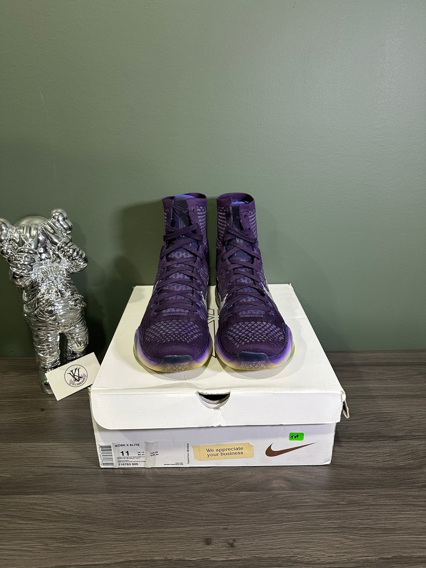 Kobe 10 Elite High Team Pack