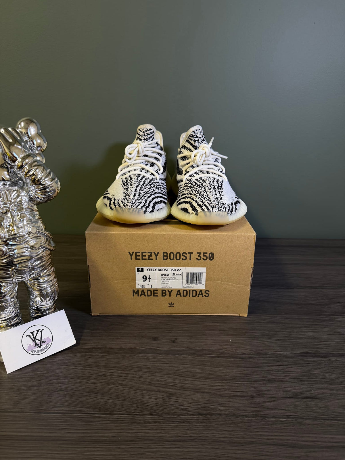 adidas Yeezy Boost 350 V2 Zebra