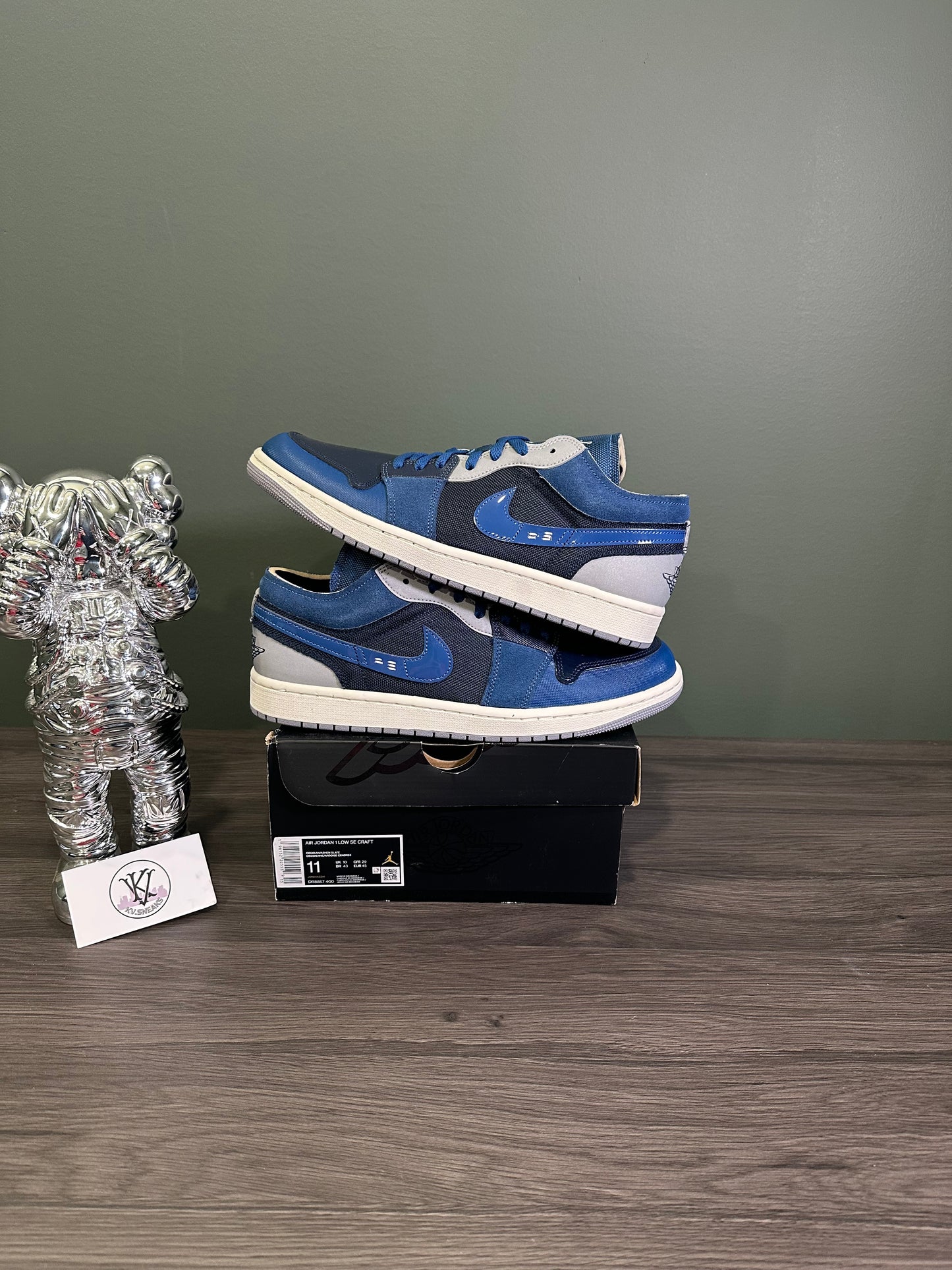 Jordan 1 Low SE Craft Obsidian French Blue