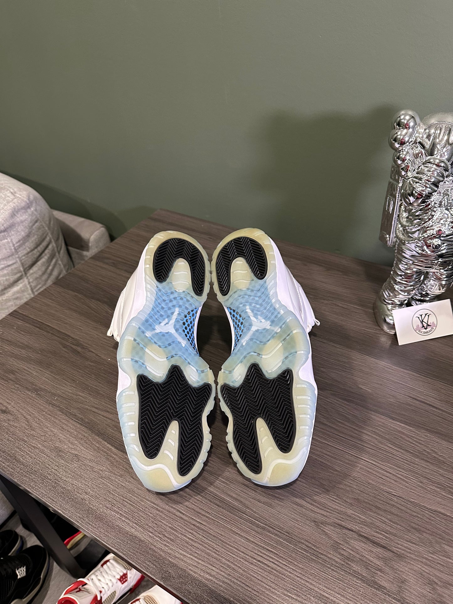 Jordan 11 Legend Blue 2024