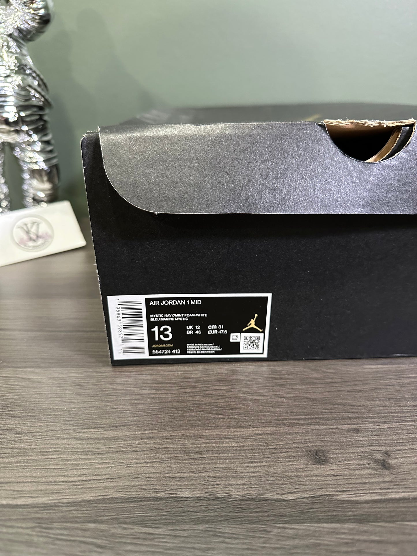 Jordan 1 Mid Mystic Navy Mint Foam