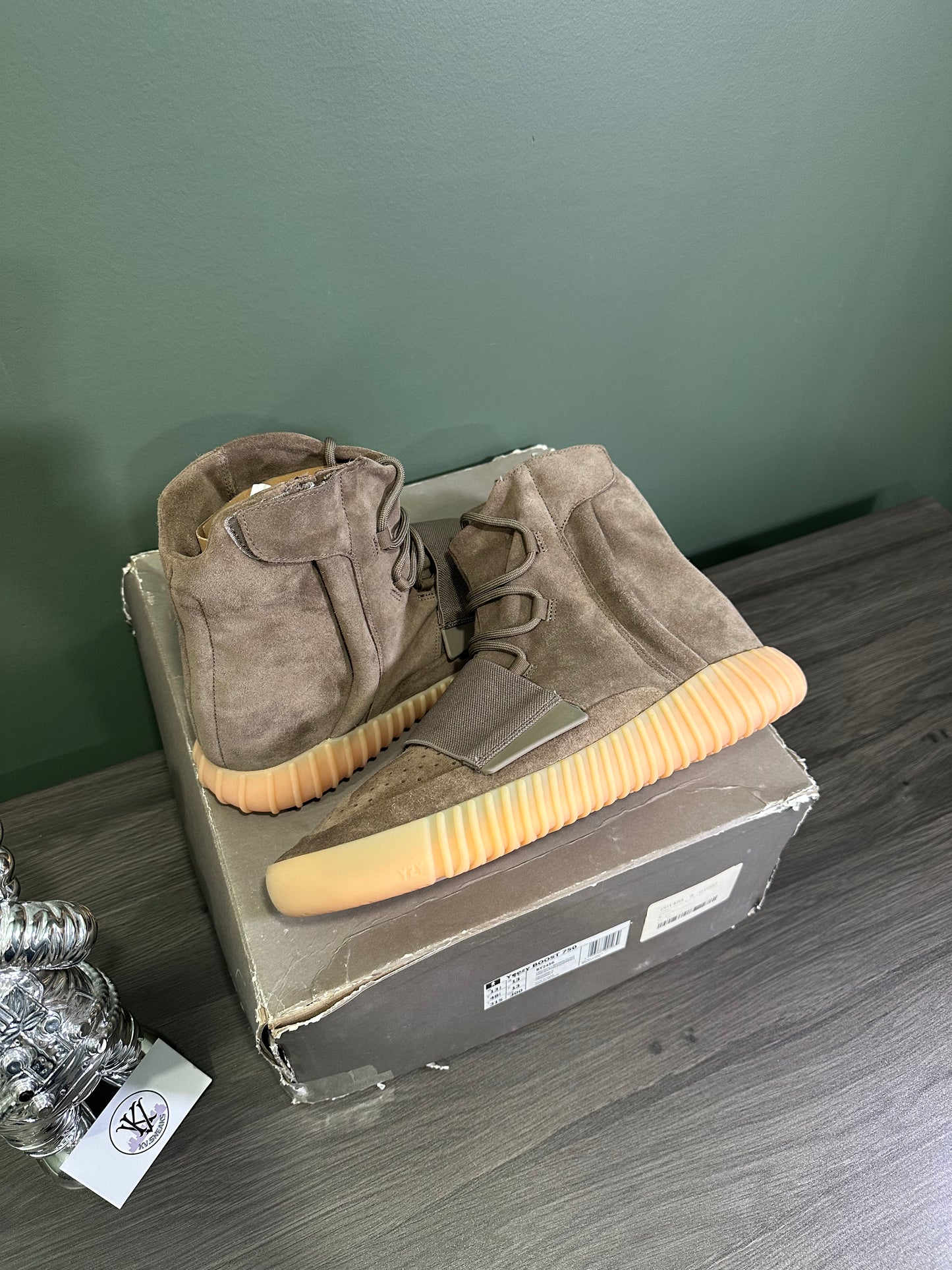 Yeezy 750 Chocolate