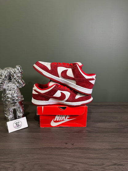 Dunk Low SB Valentine’s Day 2014