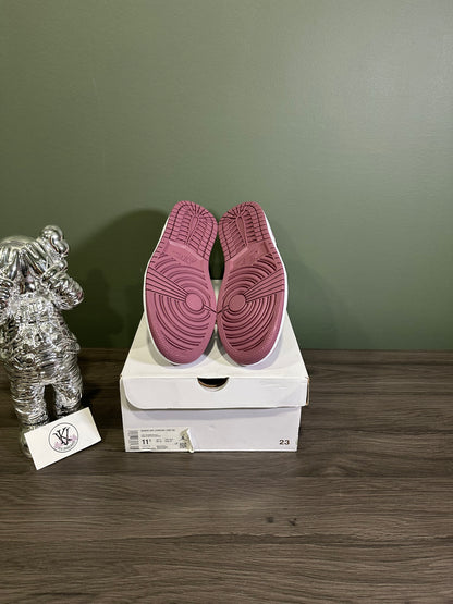 Jordan 1 Mid SE Light Mulberry