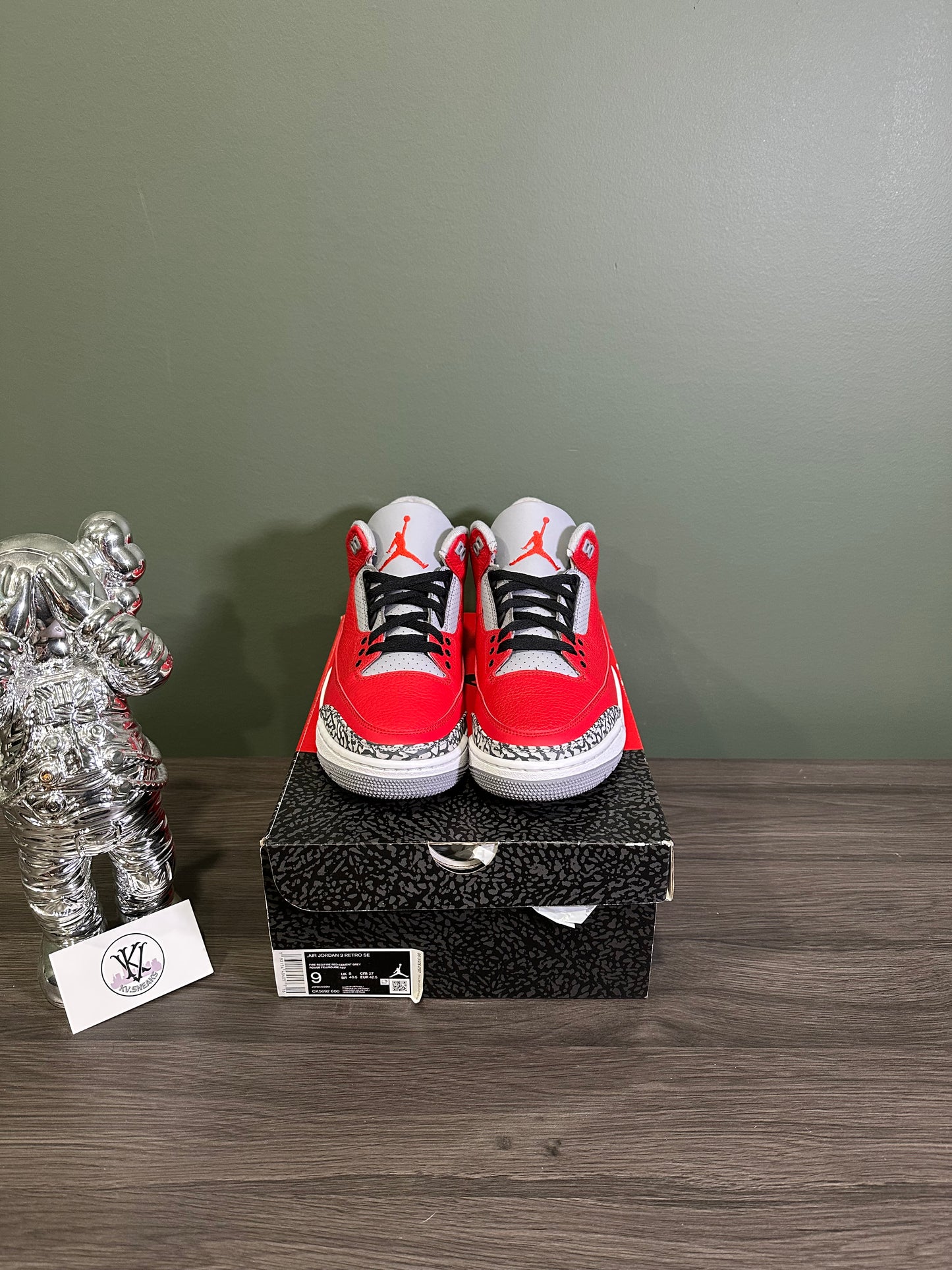 Jordan 3 SE Unite