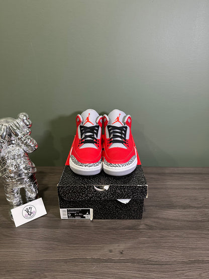 Jordan 3 SE Unite