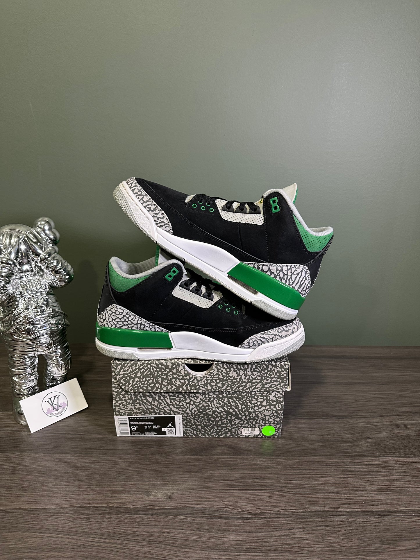 Jordan 3 Pine Green