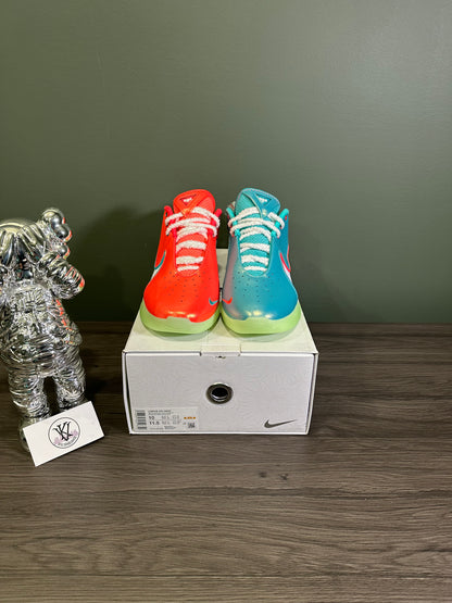 LeBron 22 Christmas