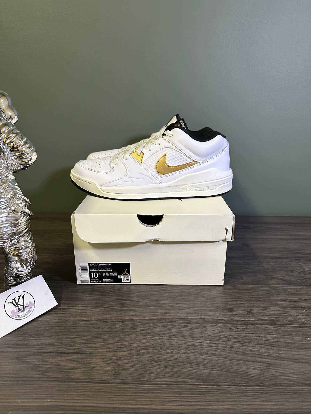 Jordan Stadium 90 White Metallic Gold