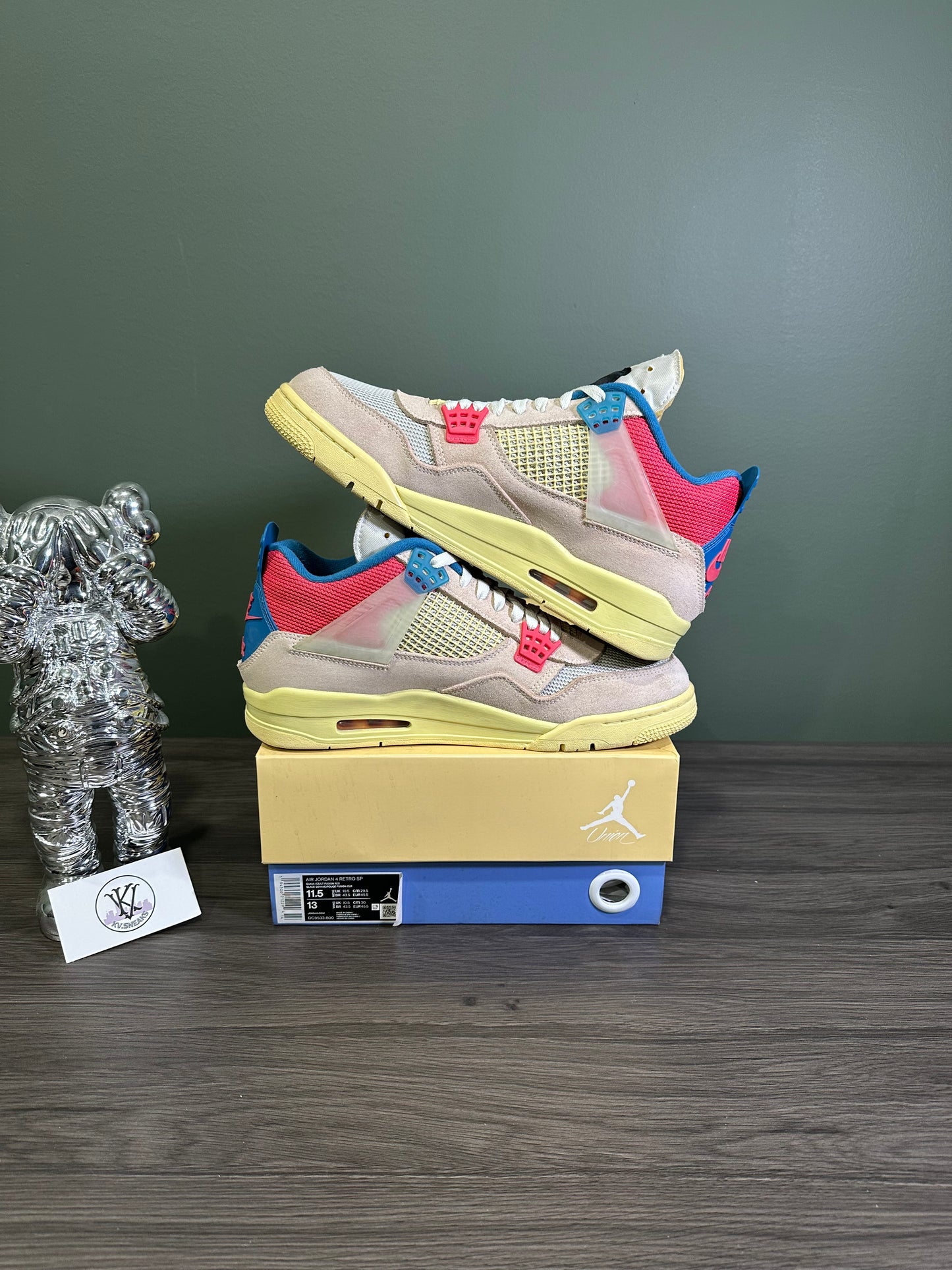 Jordan 4 Union Guava Ice