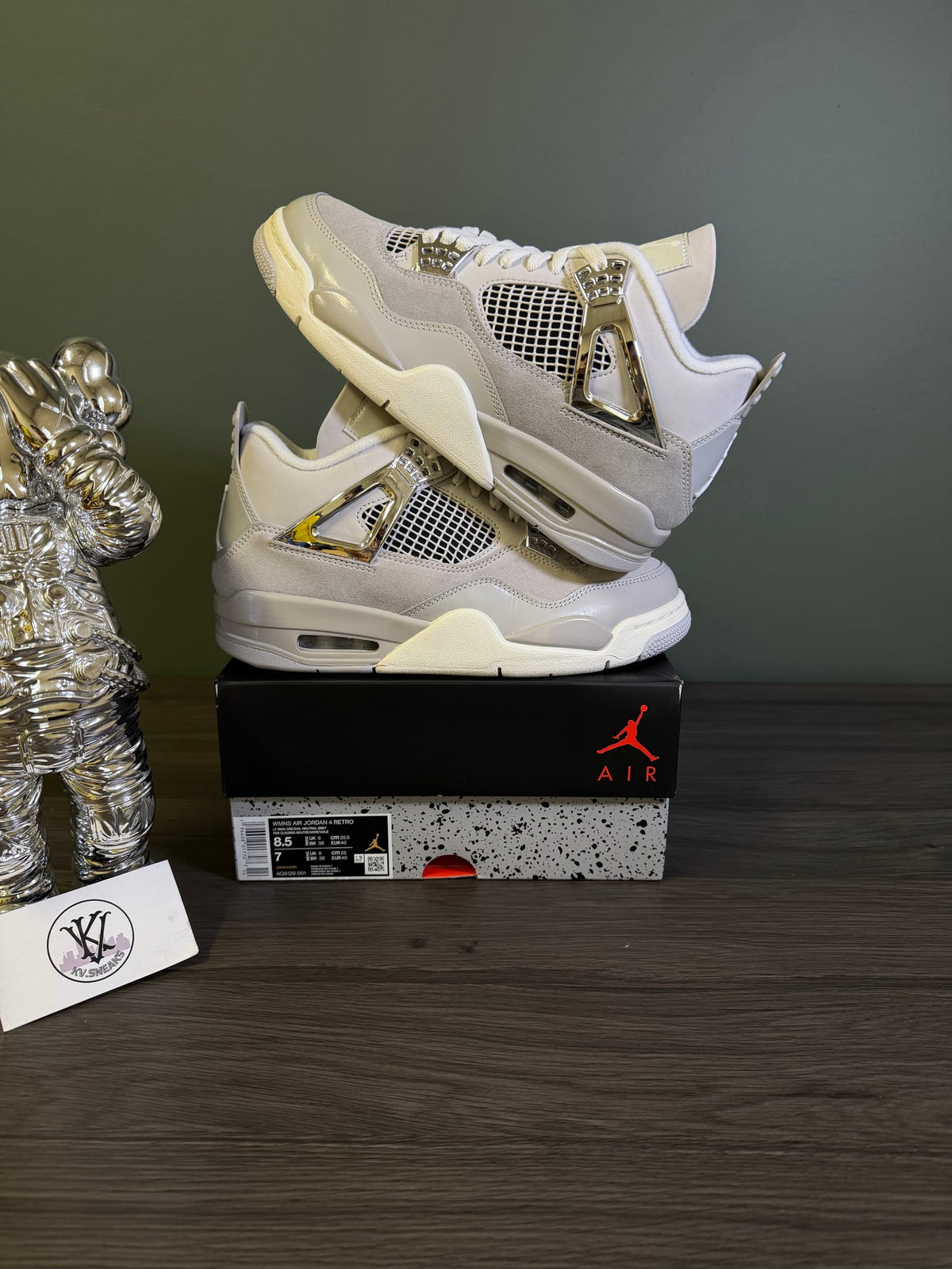 Jordan 4 Retro Frozen Moments (Women's)