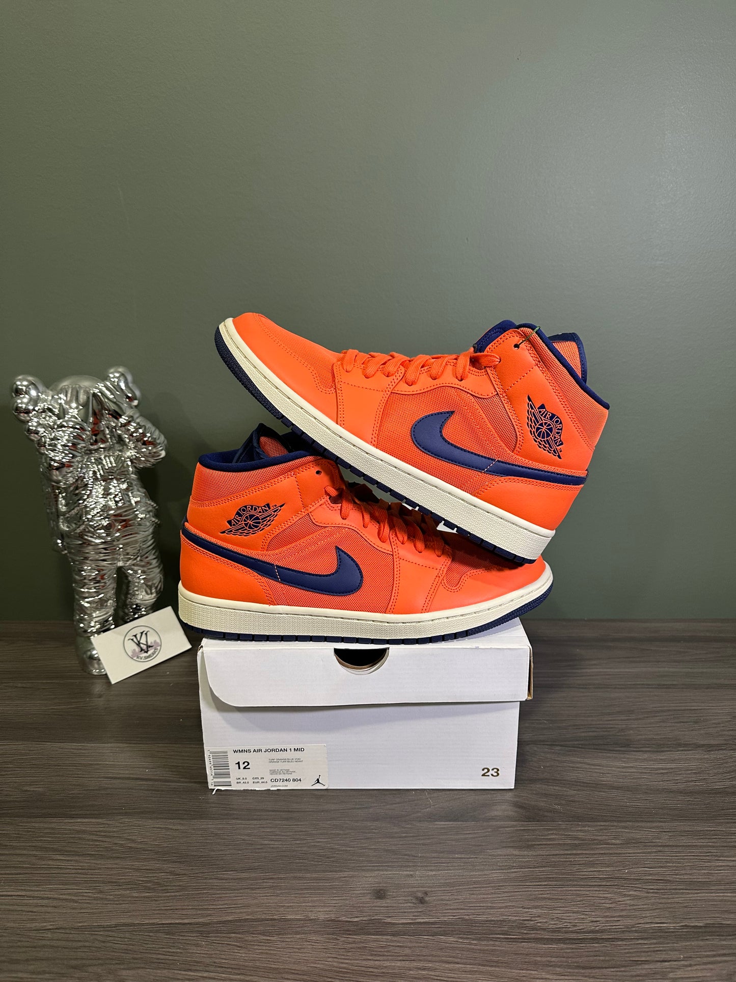 Jordan 1 Mid Turf Orange Blue Void