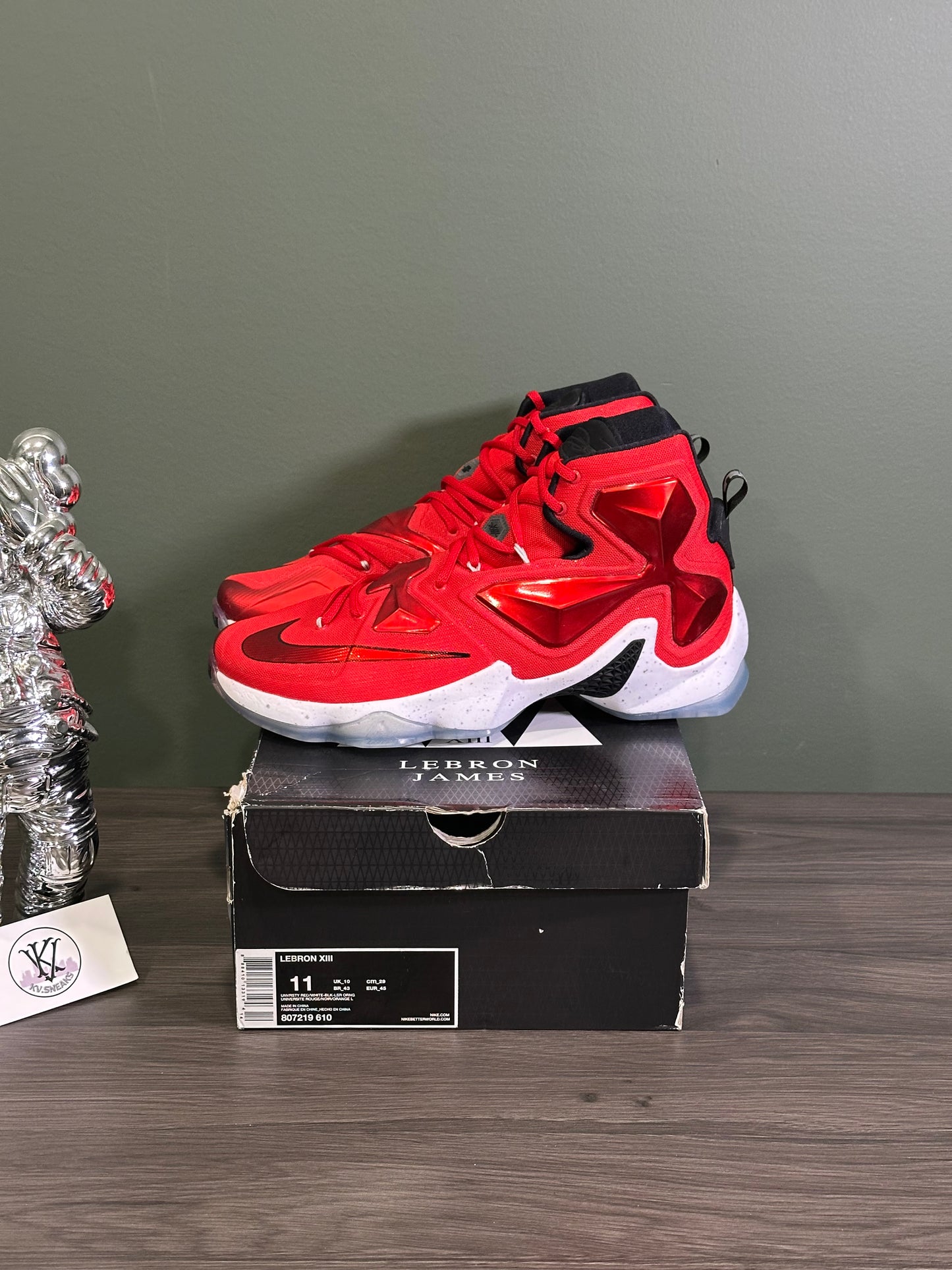 LeBron 13 Away