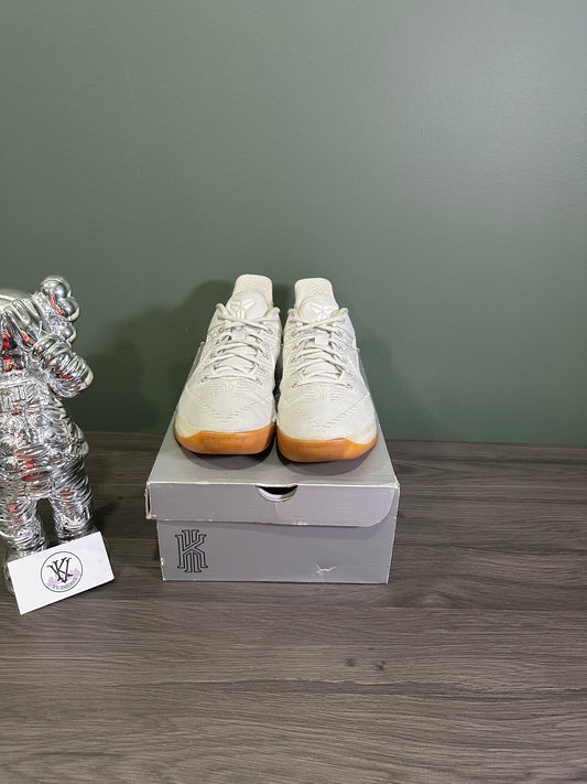Kobe A.D. Light Bone