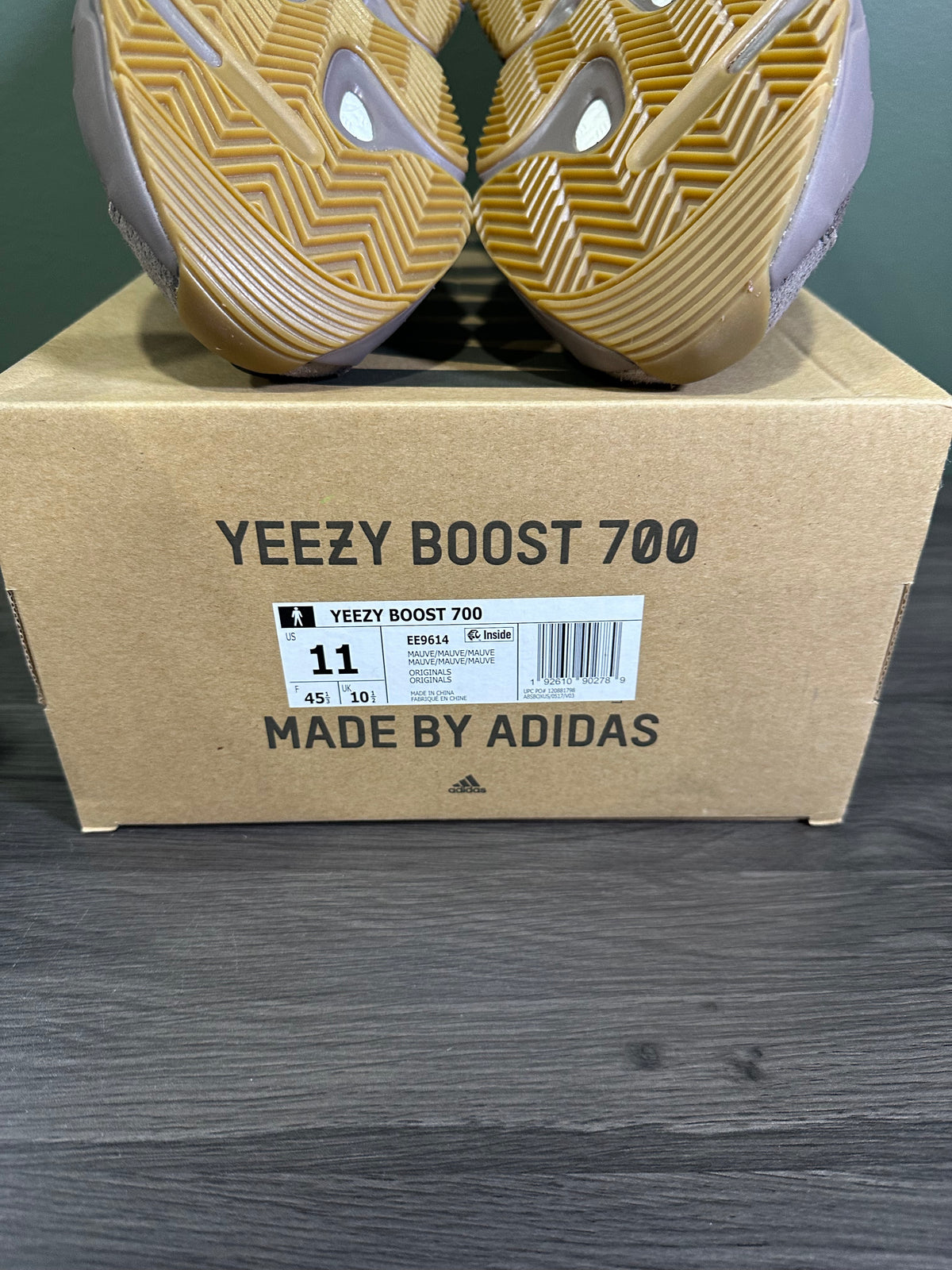 adidas Yeezy Boost 700 Mauve