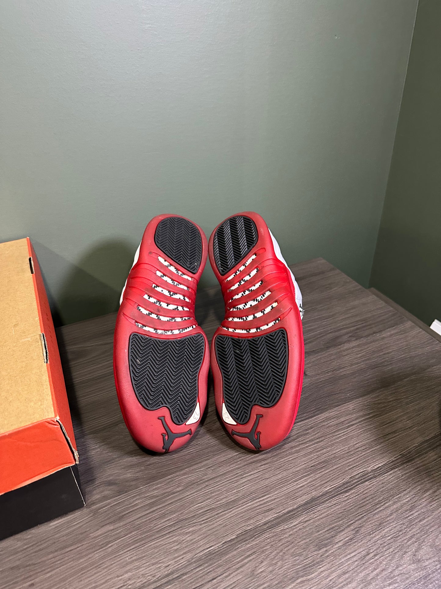 Jordan 12 Cherry