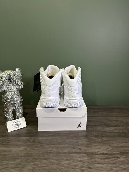 Kobe 3 Halo