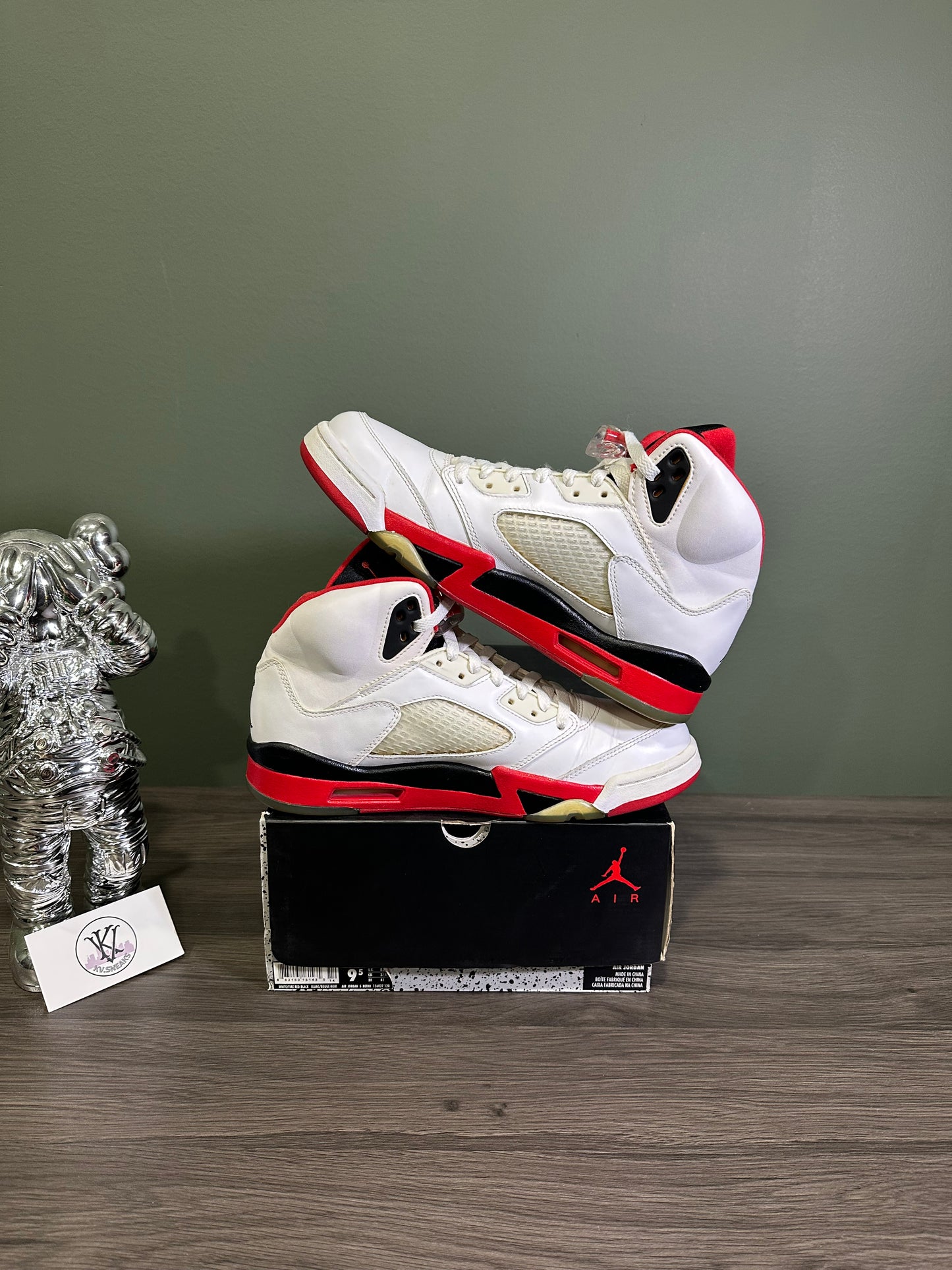 Jordan 5 Fire Red Black Tongue 2013