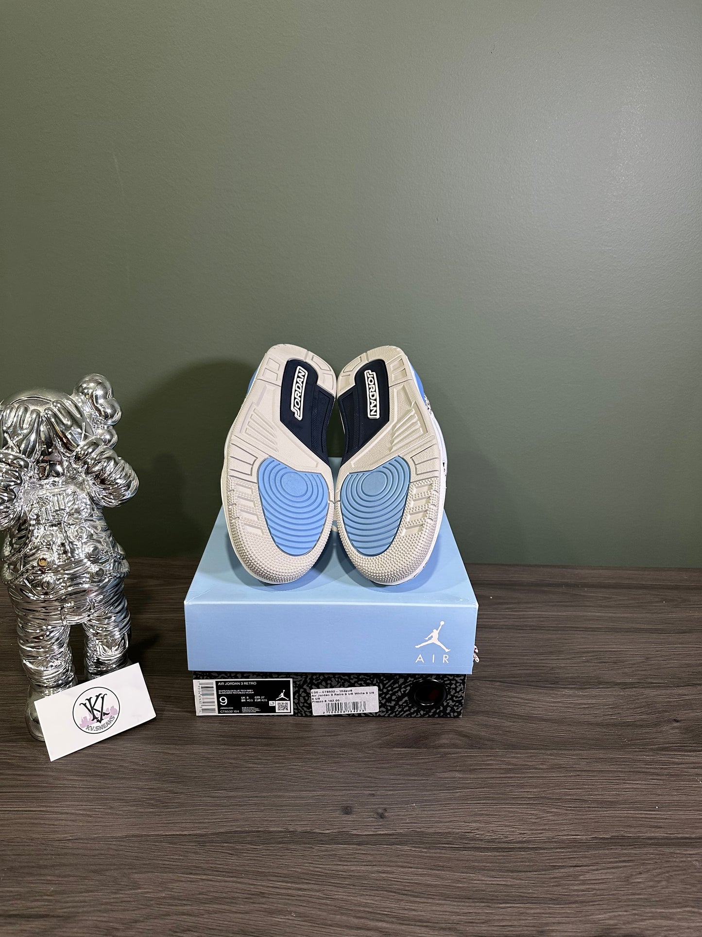 Jordan 3 UNC 2020