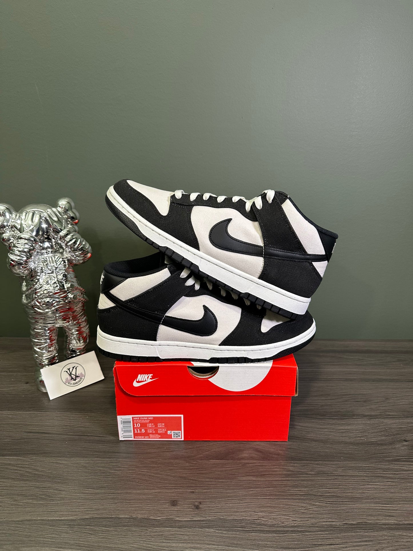 Dunk Mid Canvas Panda